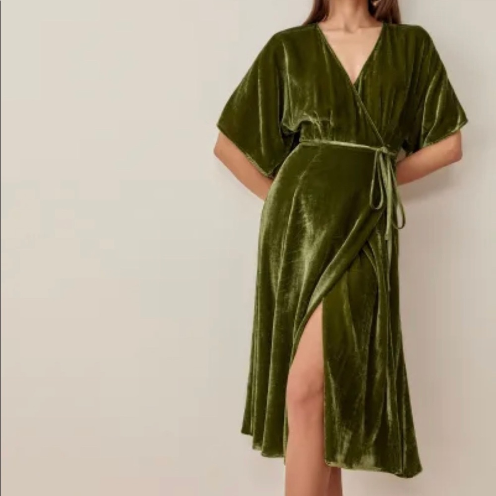 Reformation Analynne Velvet Dress XS Artichoke Green